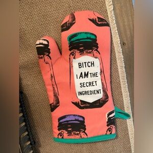Playful Oven Mitt with Spice Jar Design kitchen funny gifts